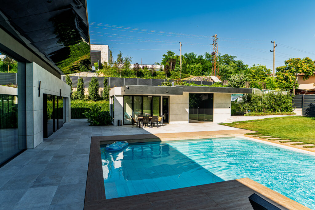 фотогалерия на продукти на завършен проект - къща Атанасови - Илина