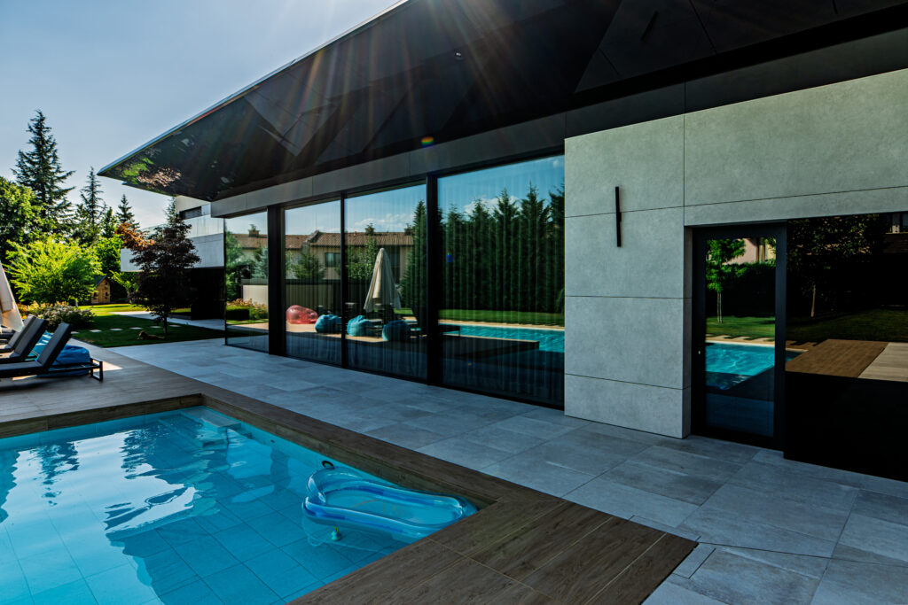 фотогалерия на продукти на завършен проект - къща Атанасови - Илина