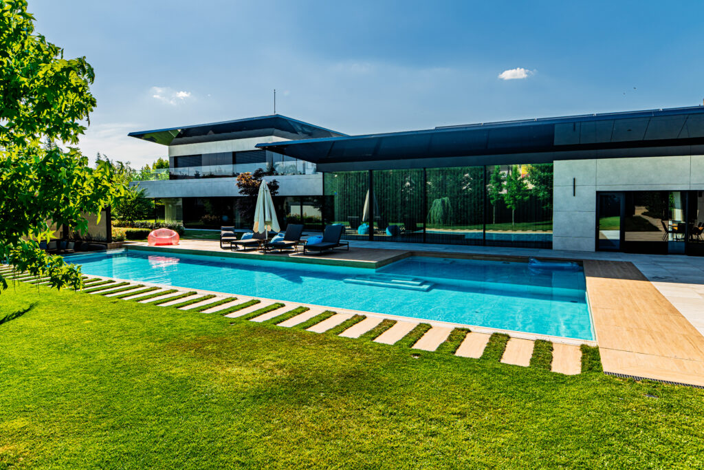 фотогалерия на продукти на завършен проект - къща Атанасови - Илина