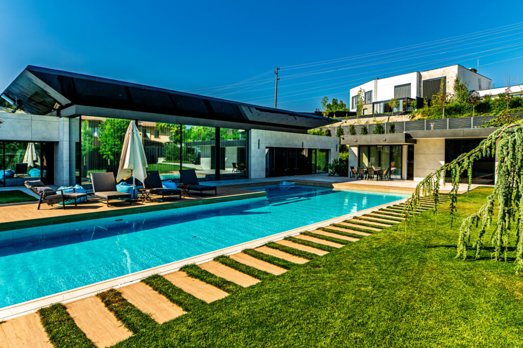 фотогалерия на продукти на завършен проект - къща Атанасови - Илина