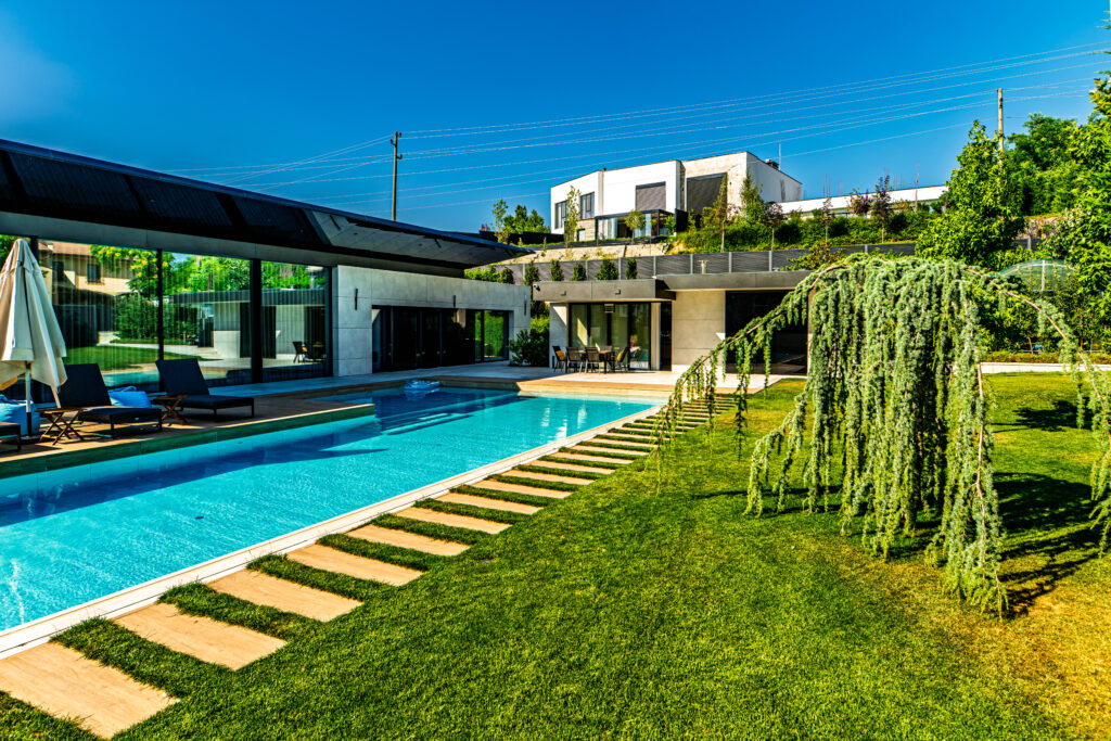 фотогалерия на продукти на завършен проект - къща Атанасови - Илина