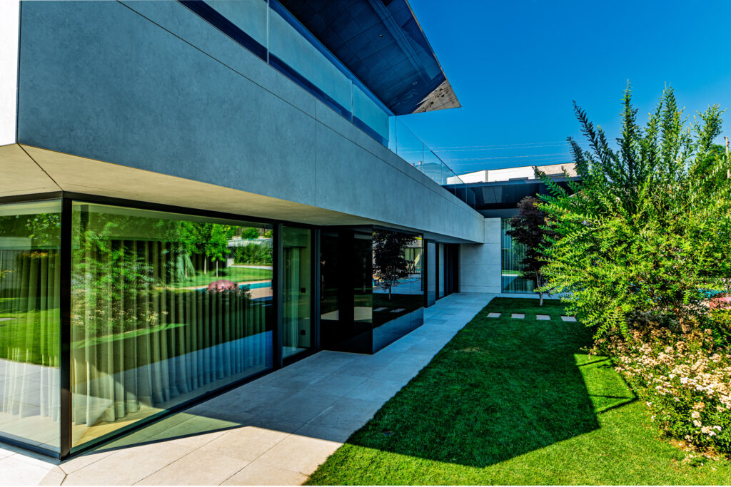 фотогалерия на продукти на завършен проект - къща Атанасови - Илина