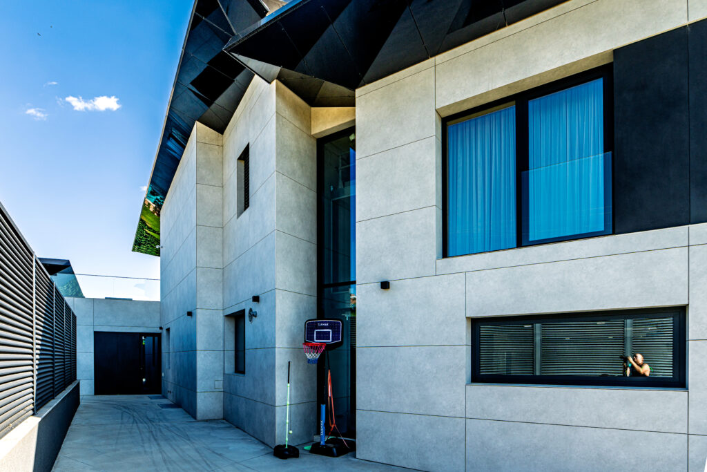 фотогалерия на продукти на завършен проект - къща Атанасови - Илина